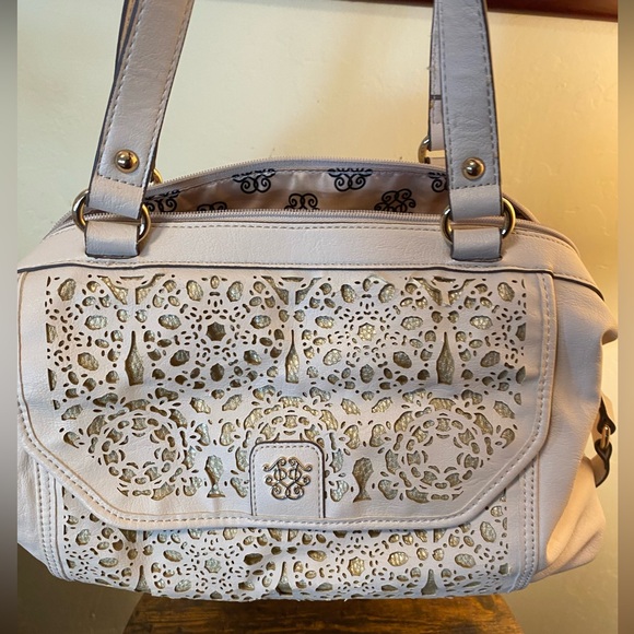 Jessica Simpson Large Handbag, pre owned!! - Picture 1 of 7